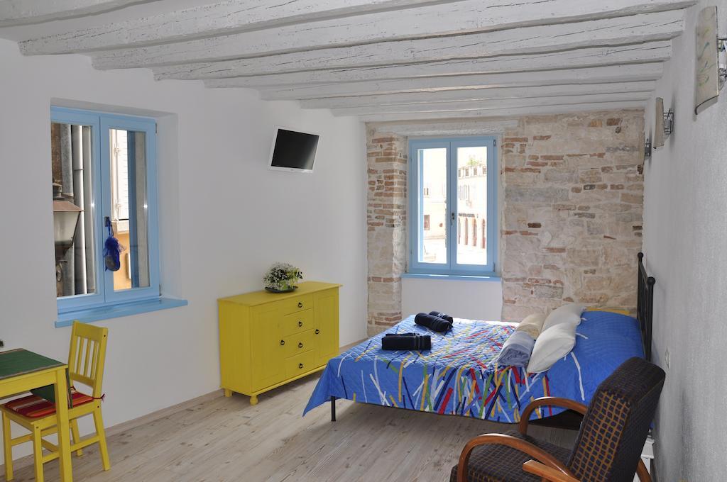 Studios Barbaro Rovinj Habitación foto
